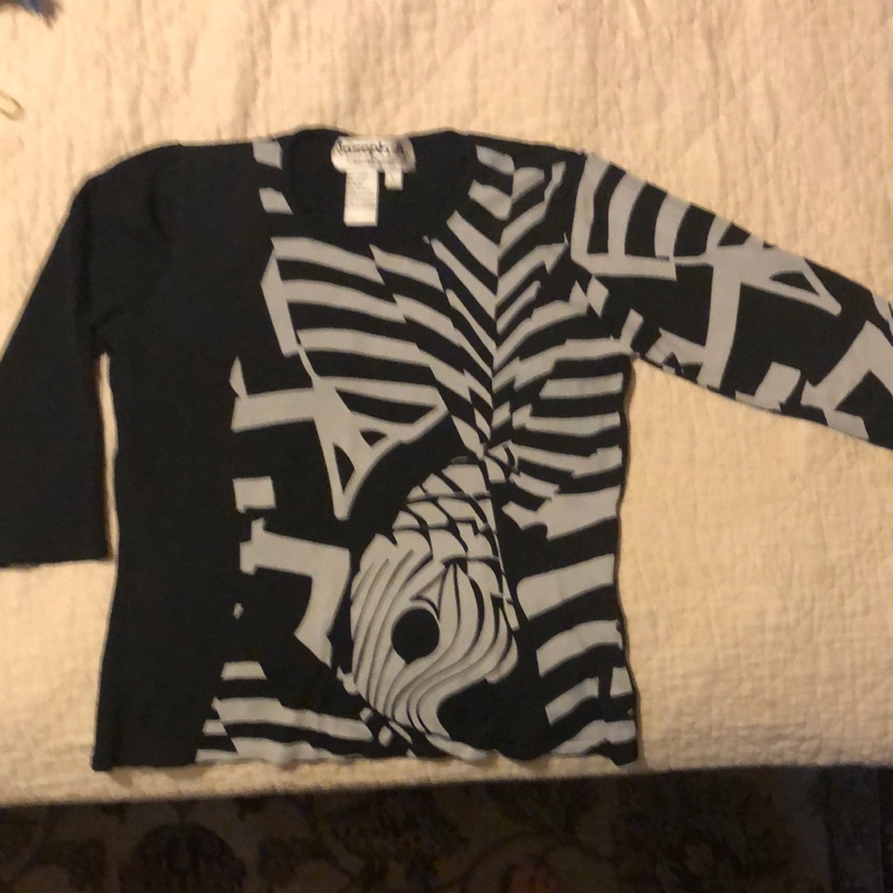 Black and white designer top